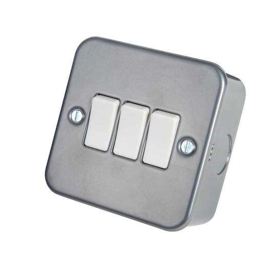 BG 10A 3 Gang 2 Way Light Switch Metal Clad