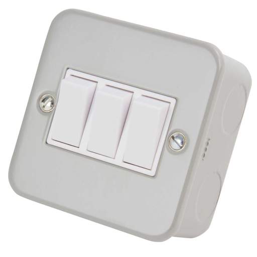 Schneider GET Exclusive 10A 3 Gang 2 Way Switch Metal Clad
