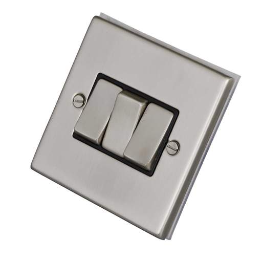 LGA Selectric 7M-Pro 10A 3 Gang 2 Way Switch Metal / Black Insert Satin Chrome