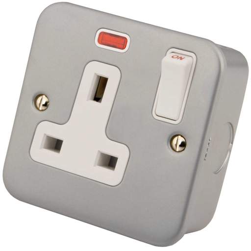 M2 Metal 13A SP 1 Gang Switched Socket with Neon Metal Clad